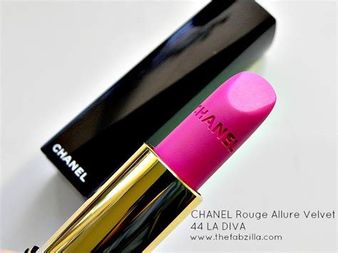 Chanel 44 La Diva Review 